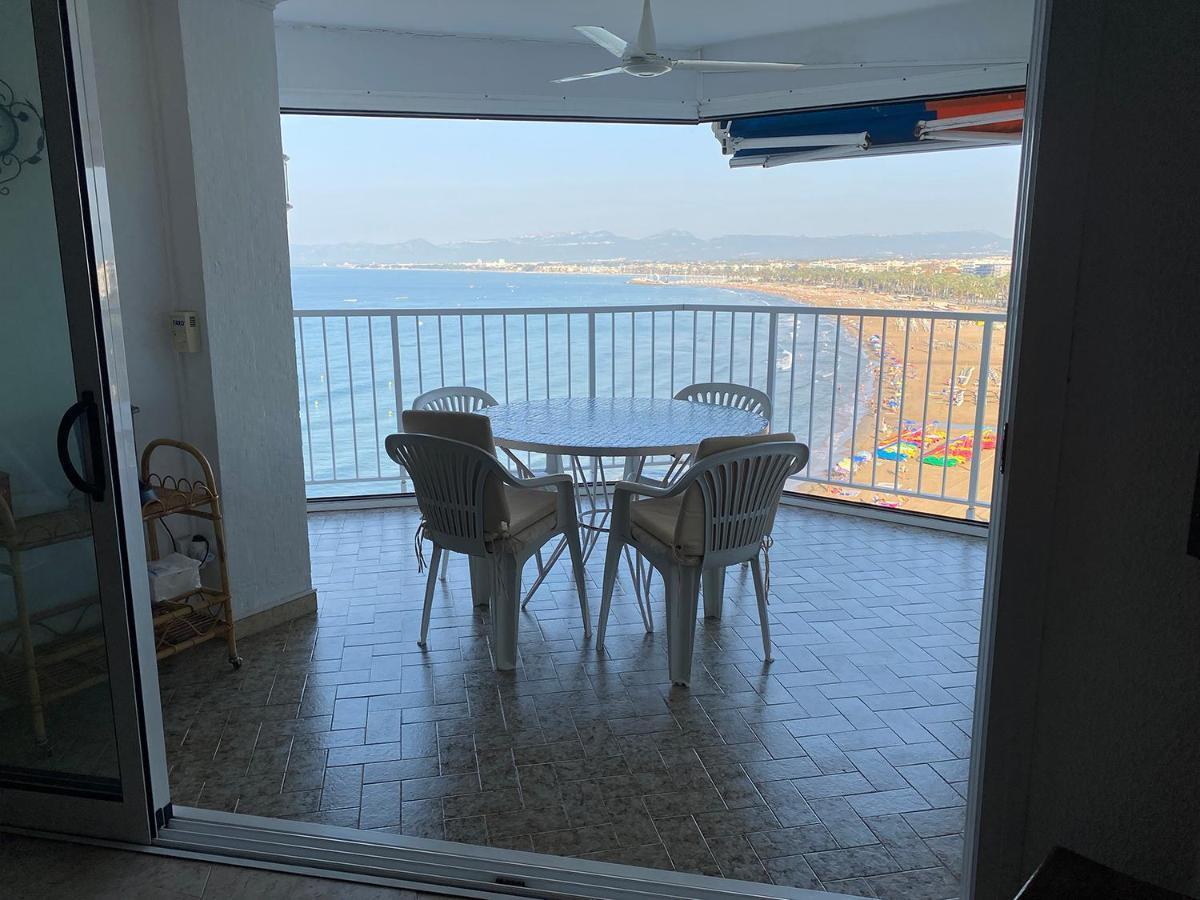 Appartement Spacieux, Front De Mer, Vue Splendide Salou Exterior photo